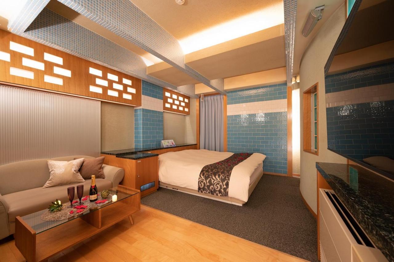 Готель Aria Makuhari Bay (Adults Only) Narashino Екстер'єр фото