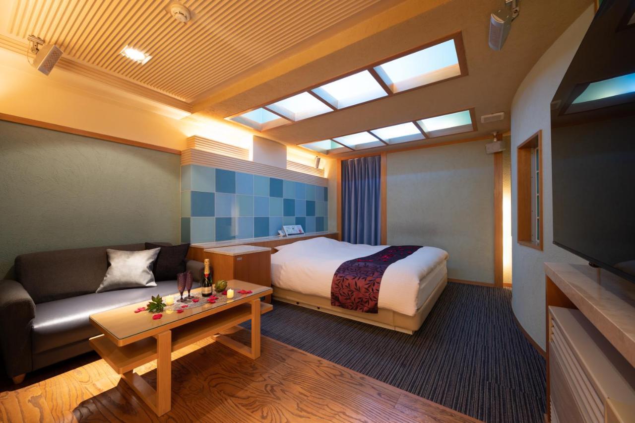 Готель Aria Makuhari Bay (Adults Only) Narashino Екстер'єр фото